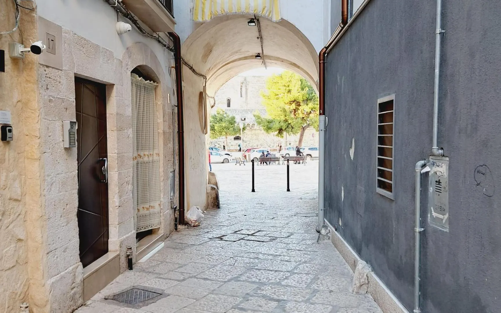 Loft San Nicola Bed and Breakfast Bari 0*,  Italien