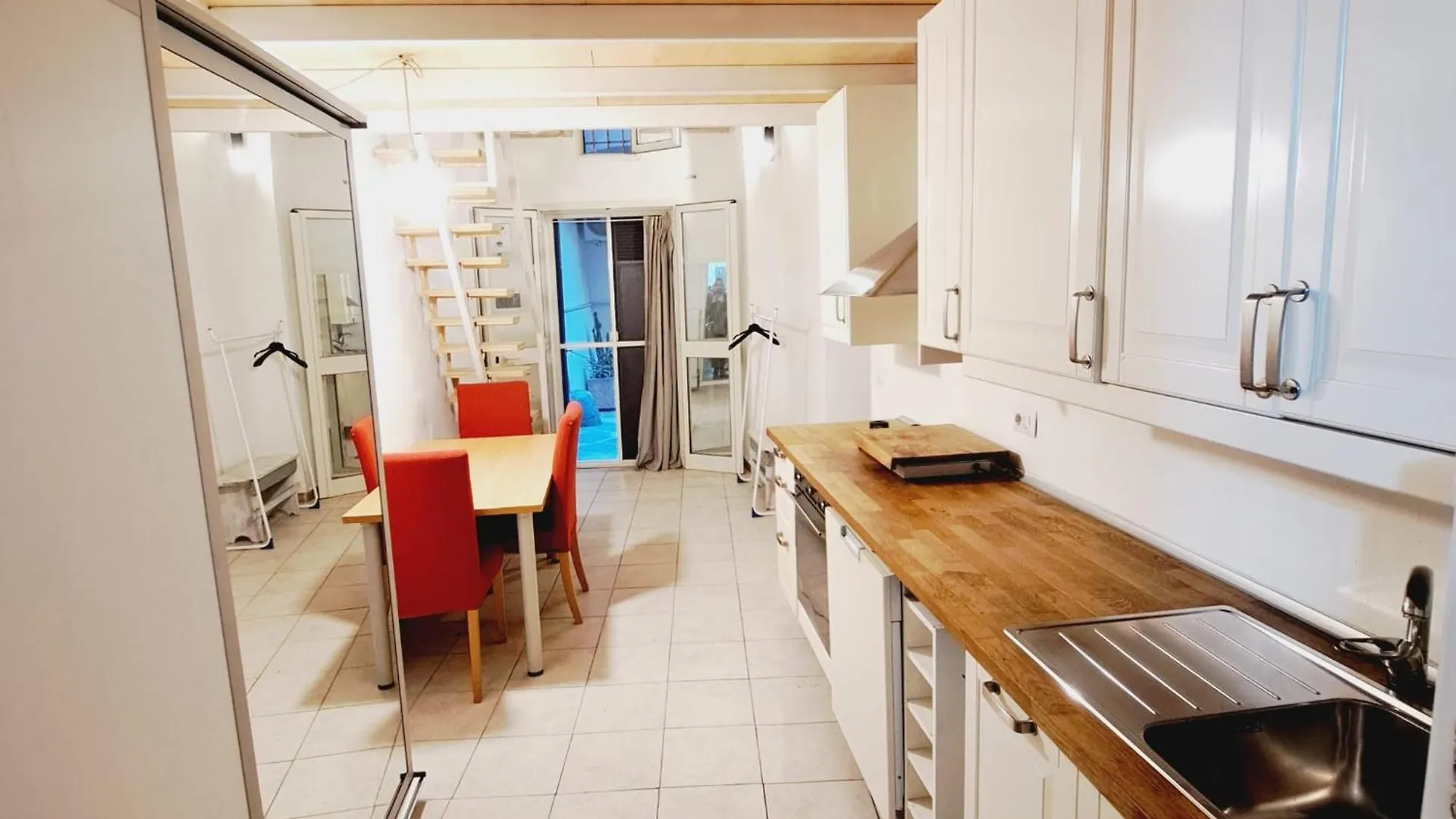 Loft San Nicola Bed and Breakfast Bari